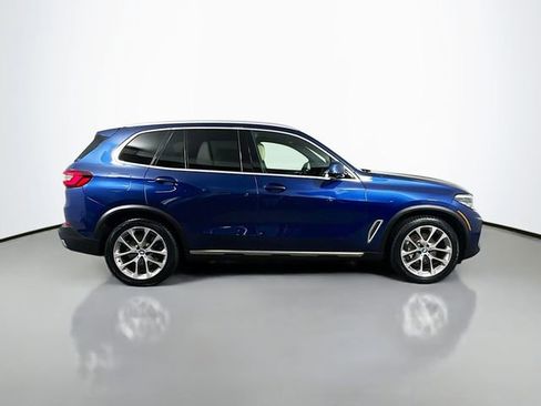 Used 2022 BMW X5 xDrive40i w/ Premium Package AWD/4WD image 9