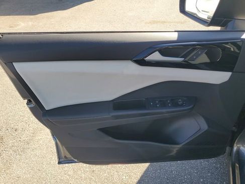 New 2026 Volkswagen Taos S FWD image 11