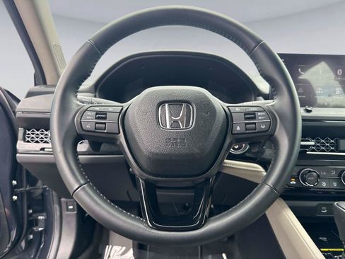Certified 2025 Honda Accord EX-L image 27