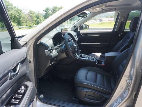 Used 2025 MAZDA CX-5 AWD 2.5 S w/ Premium Plus Pkg image 2