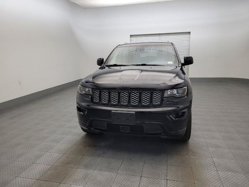 Used 2022 Jeep Grand Cherokee Laredo X AWD/4WD image 15