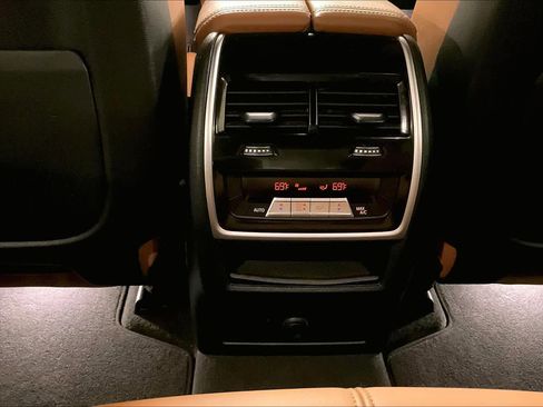 Certified 2023 BMW X5 xDrive40i w/ Premium Package image 34