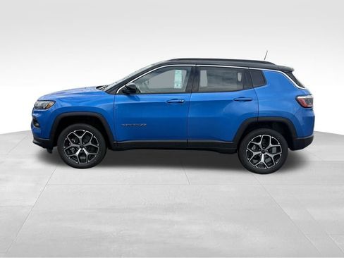 New 2026 Jeep Compass Limited image 4