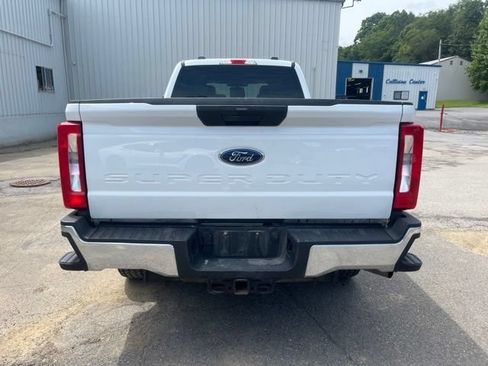 Used 2026 Ford F250 XLT AWD/4WD image 7