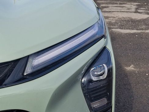 Used 2025 Chevrolet Trax ACTIV w/ Driver Confidence Package image 36