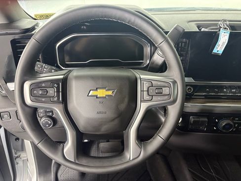 Used 2025 Chevrolet Silverado 1500 LT w/ Safety Package image 30