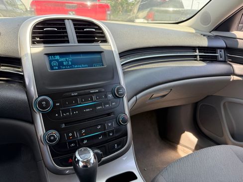Used 2015 Chevrolet Malibu LS w/ Protection Package FWD image 11