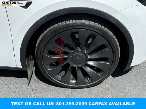 Used 2023 Tesla Model Y Performance AWD/4WD image 15