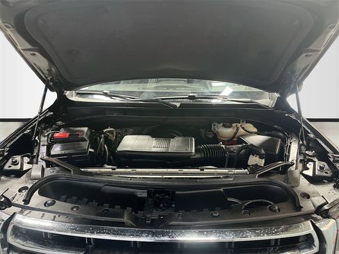 Used 2024 GMC Yukon XL AT4 w/ Technology Package image 33