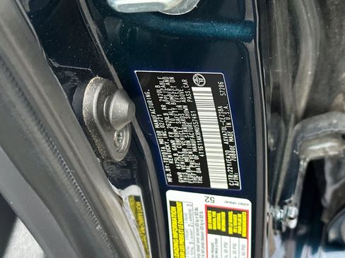 Used 2021 Toyota Camry SE w/ Carpet Mat Package (TMS) image 31