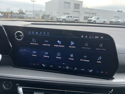 New 2026 Chevrolet Traverse LT w/ Driver Confidence Package image 7