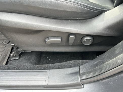 Used 2022 Subaru Forester Limited image 23