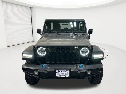 Used 2023 Jeep Wrangler Unlimited w/ Cold Weather Group AWD/4WD image 2