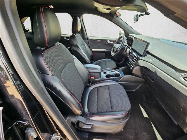 Used 2023 Ford Escape ST-Line w/ Tech Pack #1 FWD image 20