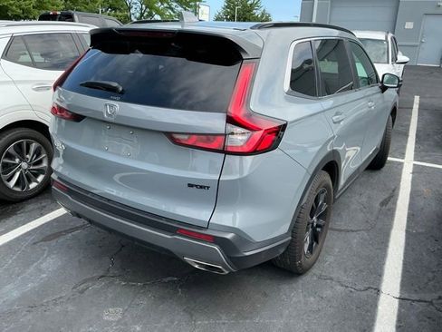 Used 2025 Honda CR-V Sport image 3