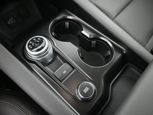 New 2026 Ford Explorer Active w/ Active Comfort Package image 17