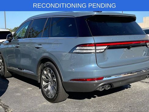 Used 2025 Lincoln Aviator AWD w/ Equipment Group 101A image 3