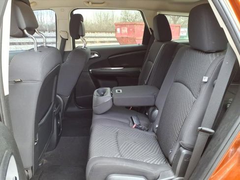 Used 2013 Dodge Journey SXT w/ Flexible Seating Group image 30