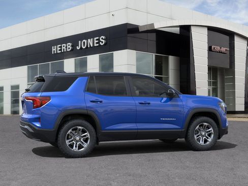 New 2025 GMC Terrain Elevation w/ Technology Package II image 5