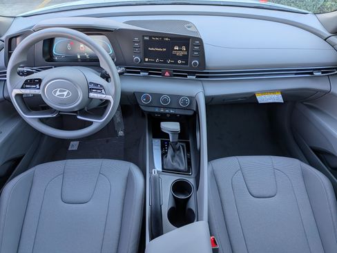 New 2026 Hyundai Elantra SE image 20