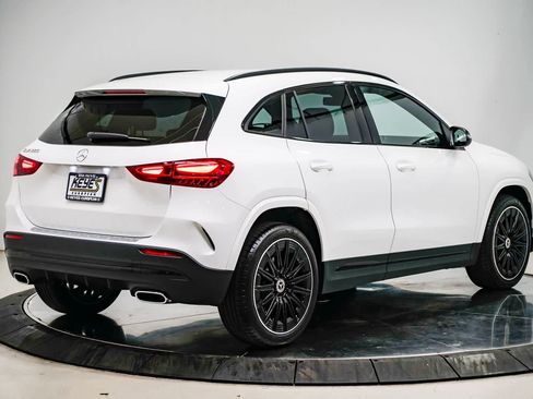 Used 2026 Mercedes-Benz GLA 250 image 4