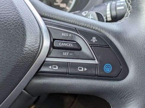 Used 2025 INFINITI QX50 Sport image 30