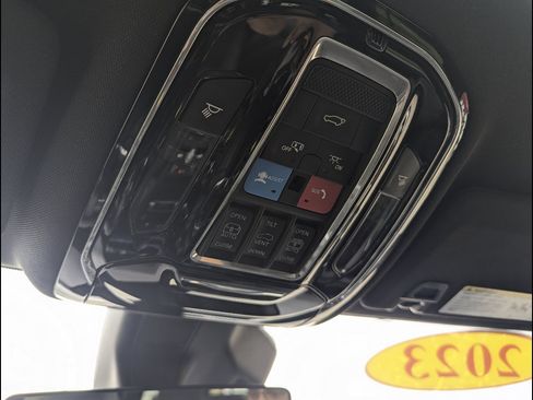 Used 2023 Jeep Grand Cherokee L Overland w/ Rear Seat Video Group I AWD/4WD image 38