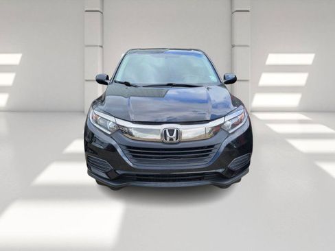 Used 2022 Honda HR-V LX image 2
