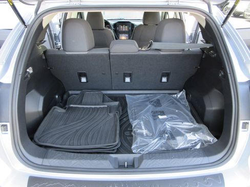 Used 2024 Subaru Crosstrek 2.0i AWD/4WD image 47