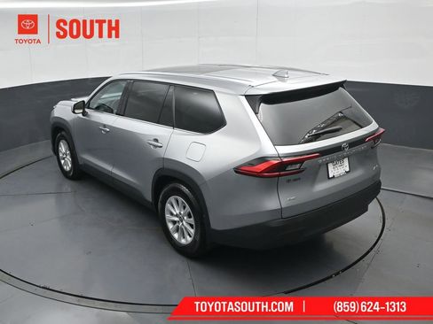 Used 2024 Toyota Grand Highlander AWD image 56