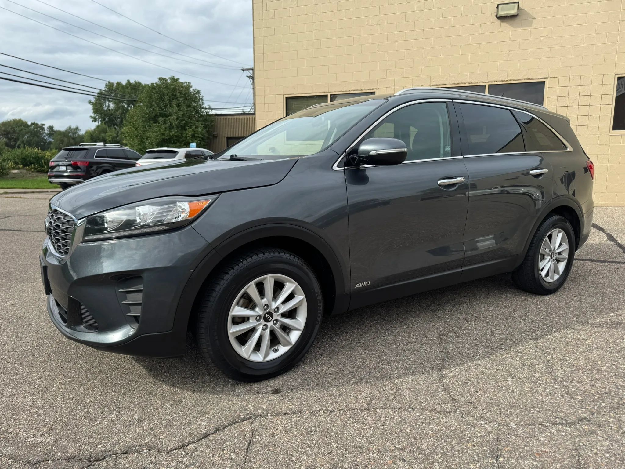 Used 2020 Kia Sorento LX w/ LX I4 Convenience Package AWD/4WD image 4