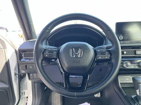 Used 2025 Honda Civic Sport image 13