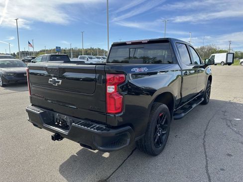Used 2021 Chevrolet Silverado 1500 RST w/ Redline Edition AWD/4WD image 8