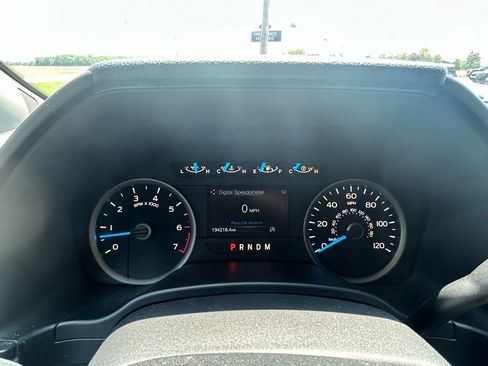 Used 2017 Ford F150 XLT w/ Equipment Group 302A Luxury image 18