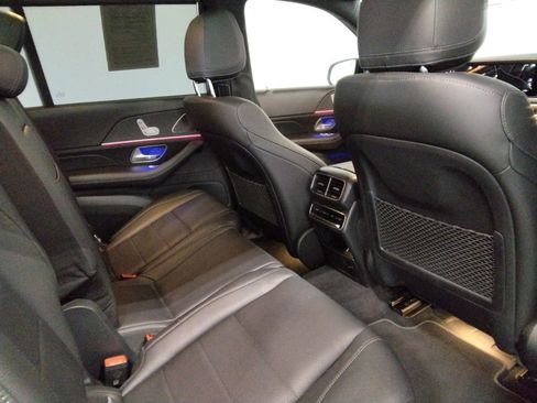 Used 2022 Mercedes-Benz GLS 450 4MATIC image 45