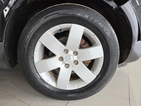 Used 2012 Chevrolet Captiva Sport LS FWD image 9