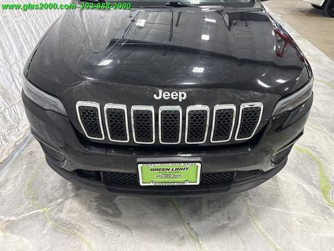 Used 2019 Jeep Cherokee Latitude Plus w/ Cold Weather Group image 18