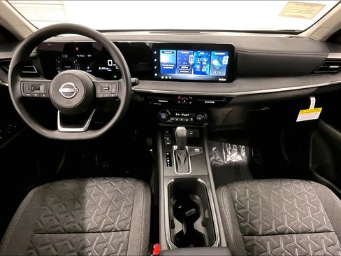 New 2026 Nissan Kicks SV FWD image 11