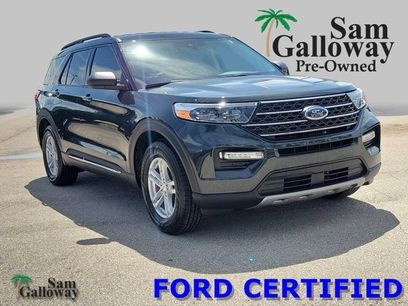 Certified 2022 Ford Explorer XLT w/ Equipment Group 202A