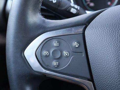 Used 2023 Chevrolet Traverse LT FWD image 18