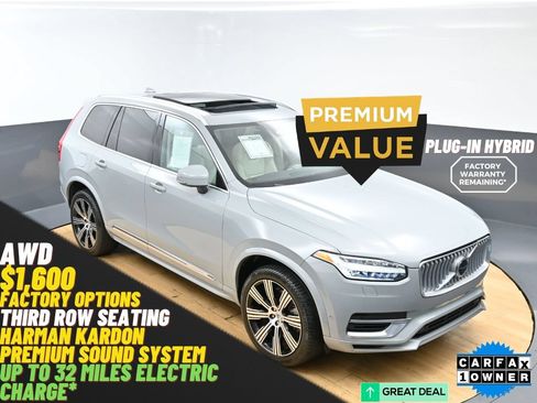 Used 2024 Volvo XC90 T8 Plus AWD/4WD image 1