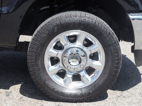 Used 2016 Ford F250 Lariat w/ Lariat Ultimate Package AWD/4WD image 43
