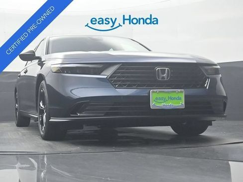 Used 2025 Honda Accord SE image 28
