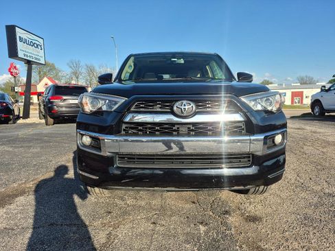 Used 2016 Toyota 4Runner Limited image 17