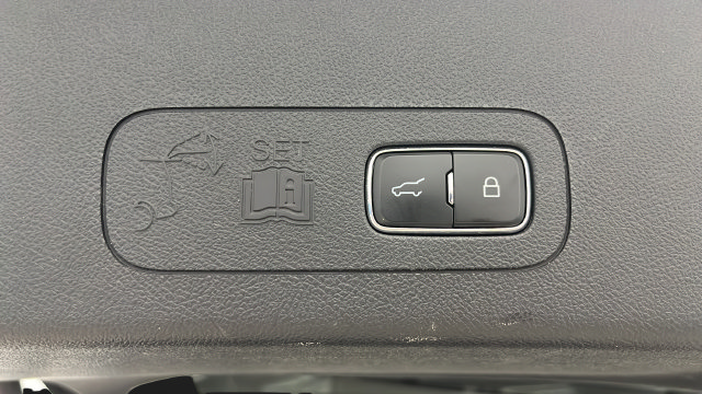 Used 2025 Lincoln Aviator AWD image 29