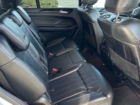 Used 2017 Mercedes-Benz GLS 450 4MATIC image 19