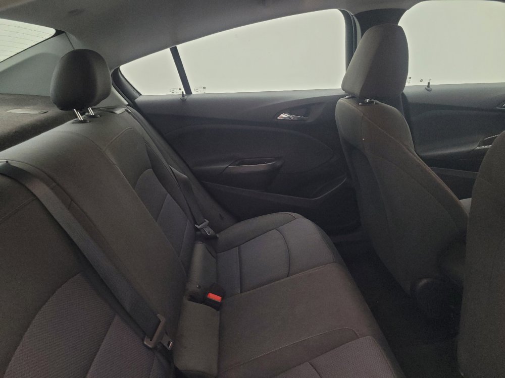 Used 2019 Chevrolet Cruze LS w/ LS Convenience Package FWD image 19