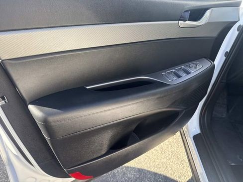 Used 2024 Hyundai Palisade SEL image 17