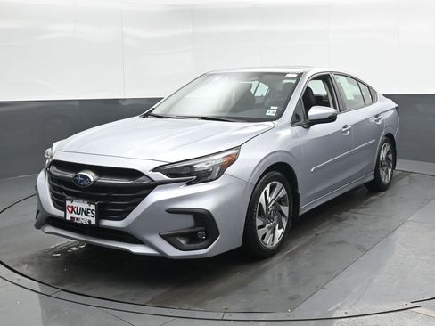 Used 2024 Subaru Legacy Limited image 6