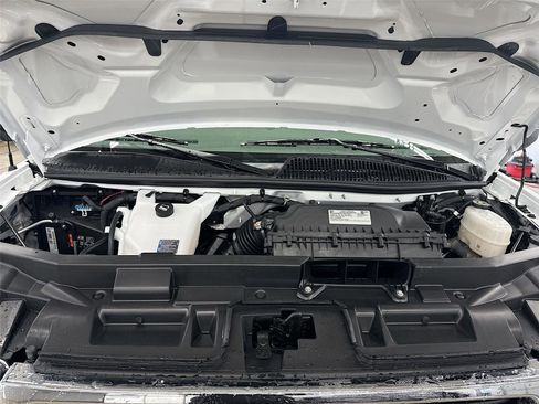 New 2026 GMC Savana 4500 w/ Driver Convenience Package image 18